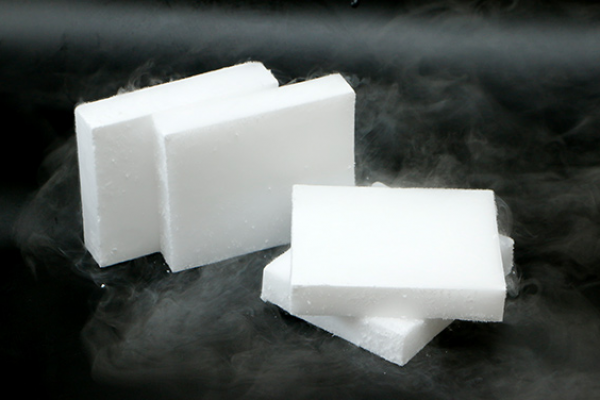 干冰氣化吸收多少熱量（干冰氣化后是降溫還是升溫）